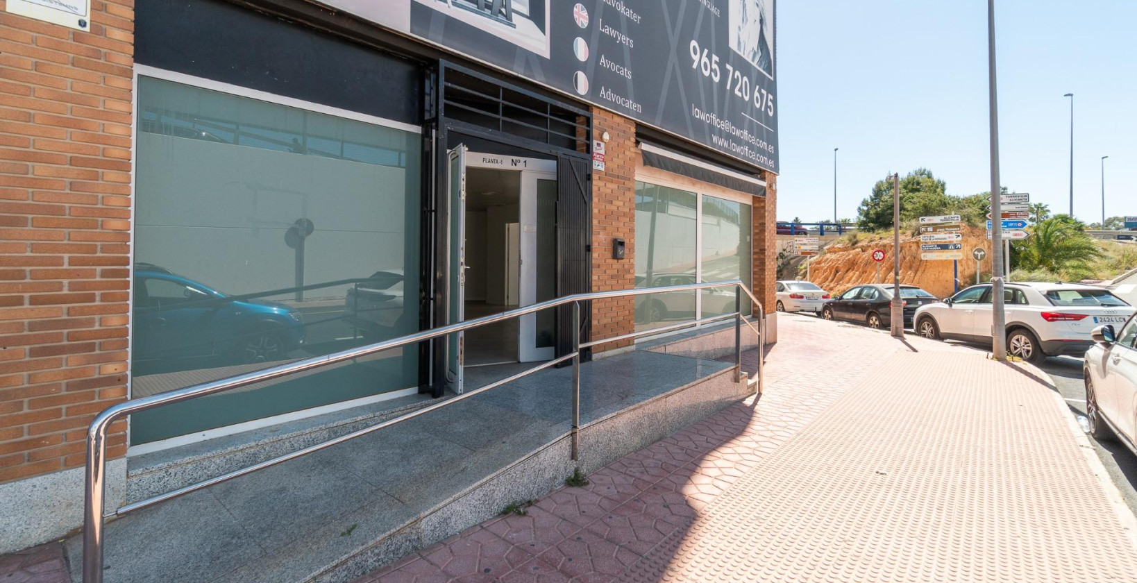 Alquiler a largo plazo - Comercial - Orihuela Costa - Playa Flamenca