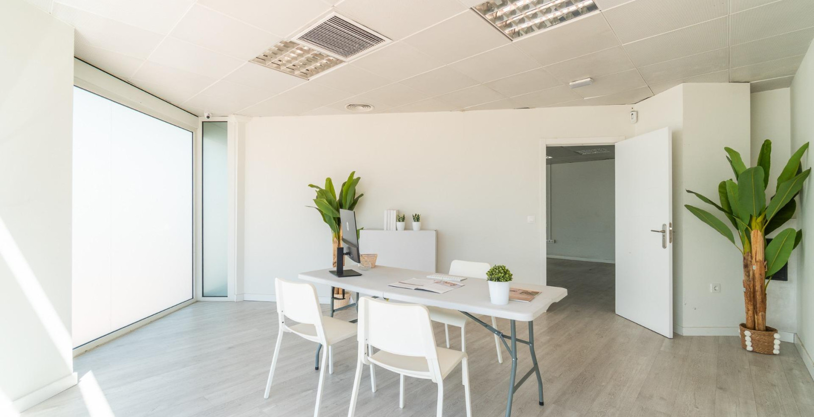 Alquiler a largo plazo - Comercial - Orihuela Costa - Playa Flamenca