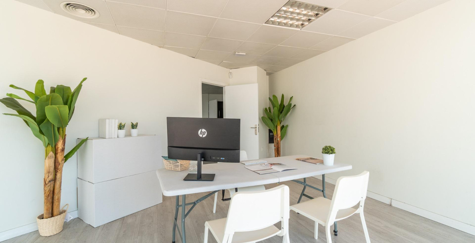 Alquiler a largo plazo - Comercial - Orihuela Costa - Playa Flamenca