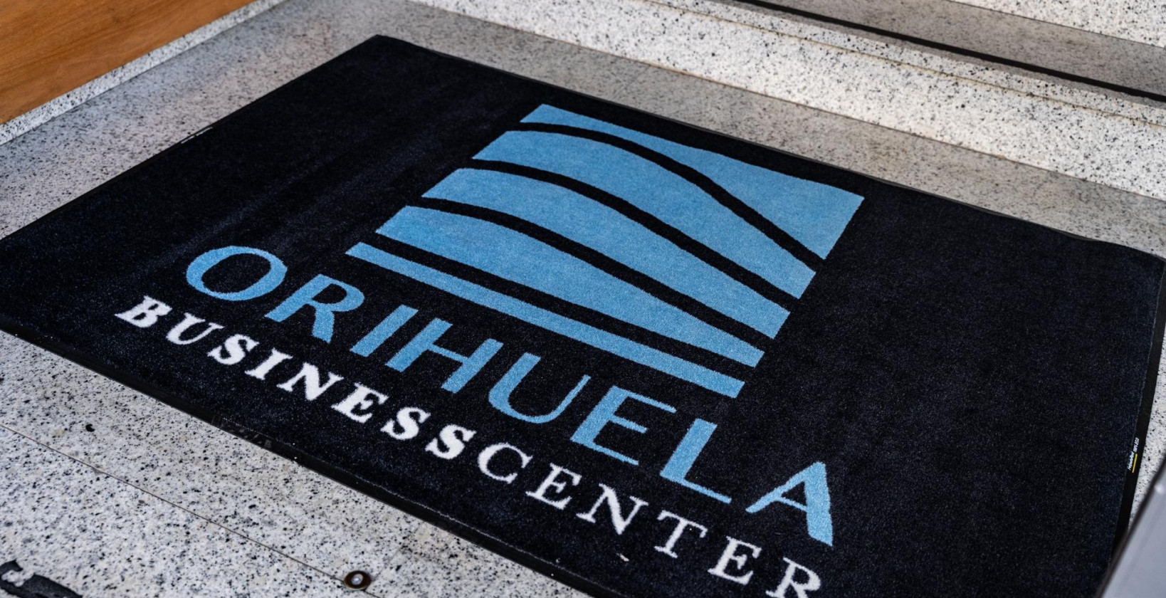 Alquiler a largo plazo - Comercial - Orihuela Costa - Playa Flamenca