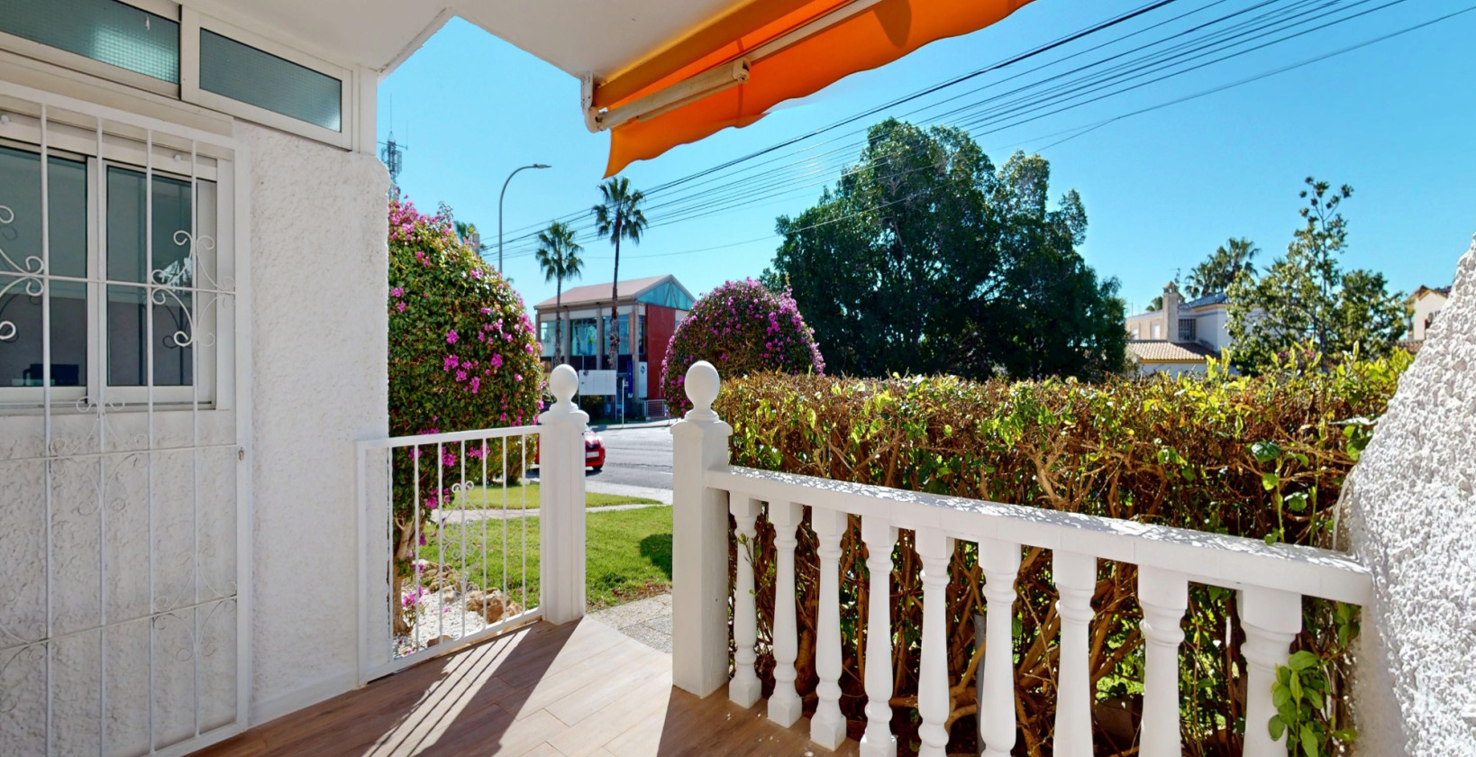 Resale - Apartment / flat - Orihuela Costa - Villamartín