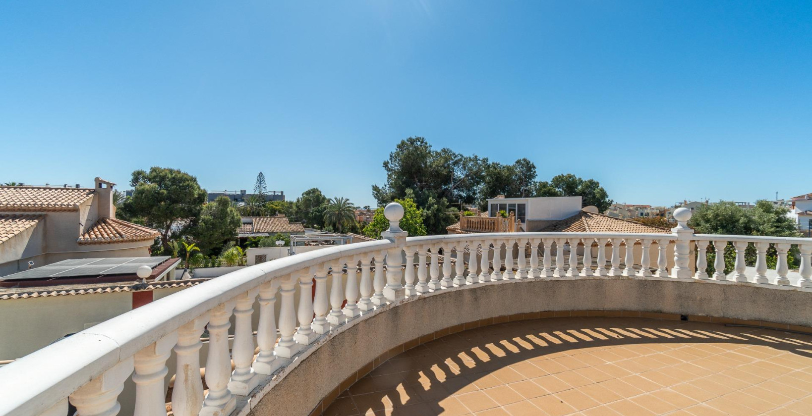 Återförsäljning - Villa - Orihuela Costa - La Zenia