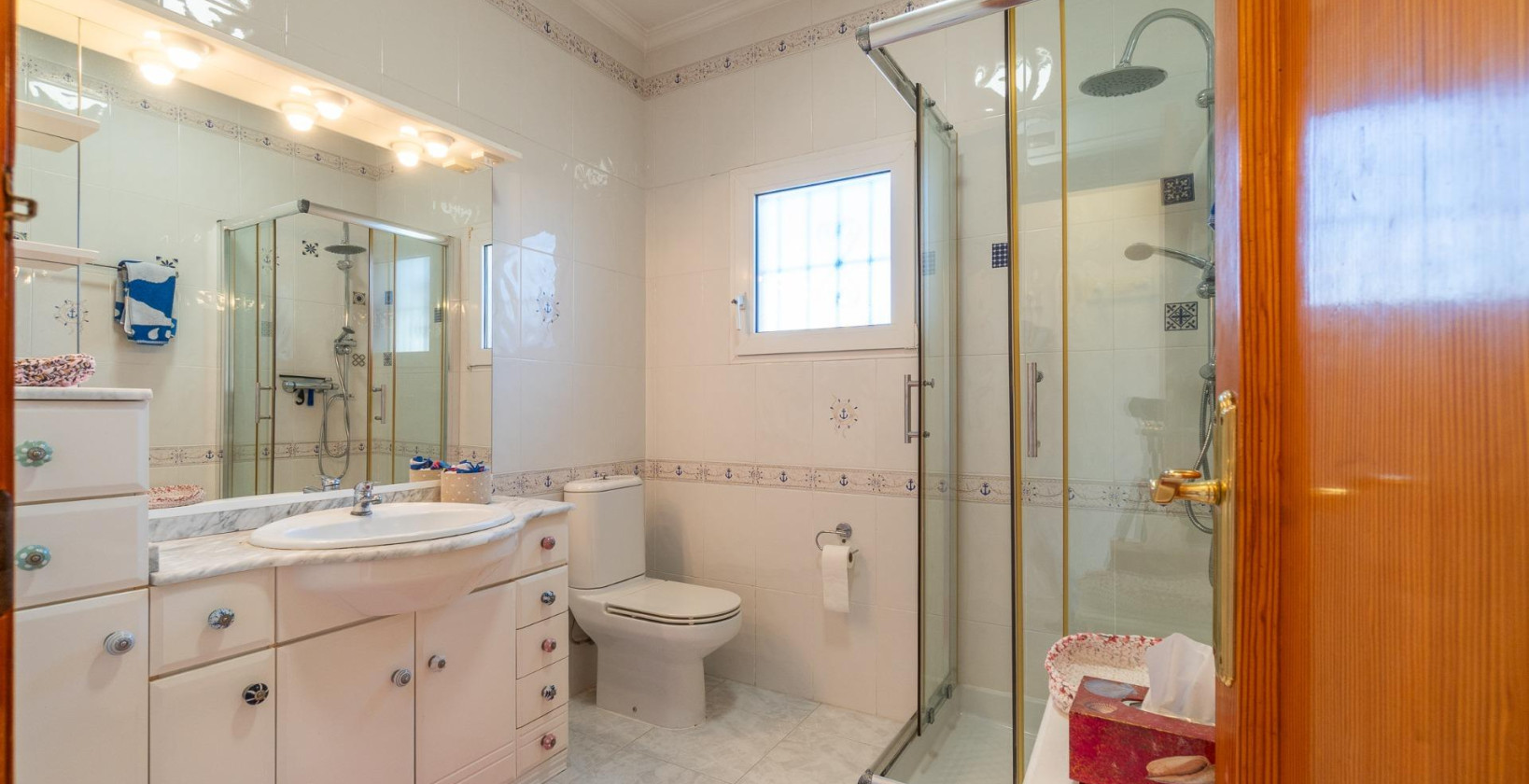 Återförsäljning - Villa - Orihuela Costa - La Zenia