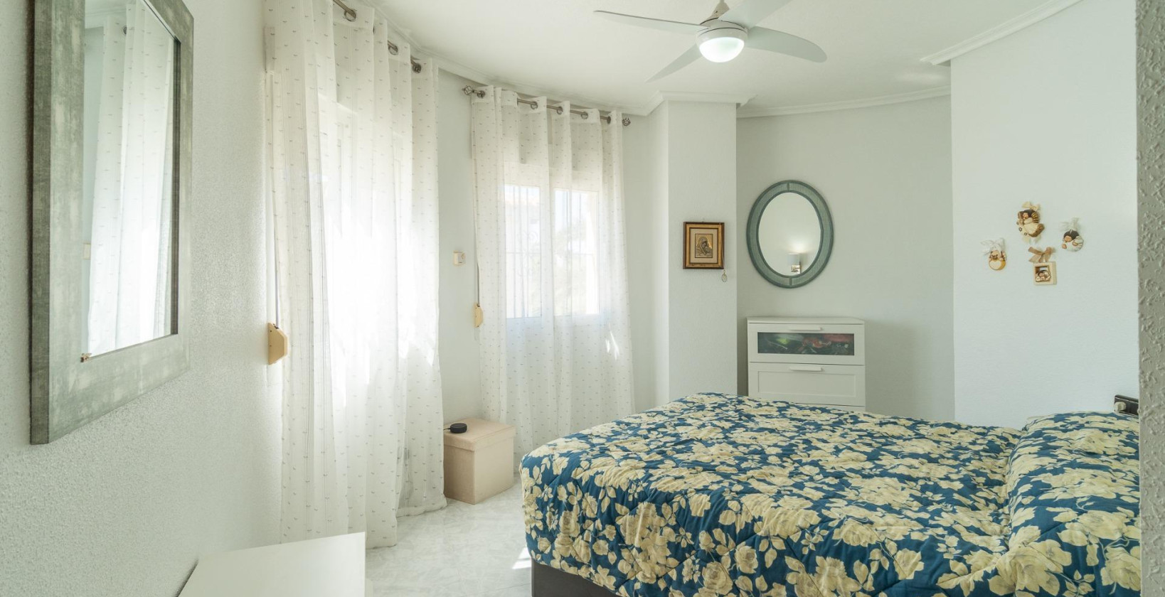 Återförsäljning - Villa - Orihuela Costa - La Zenia