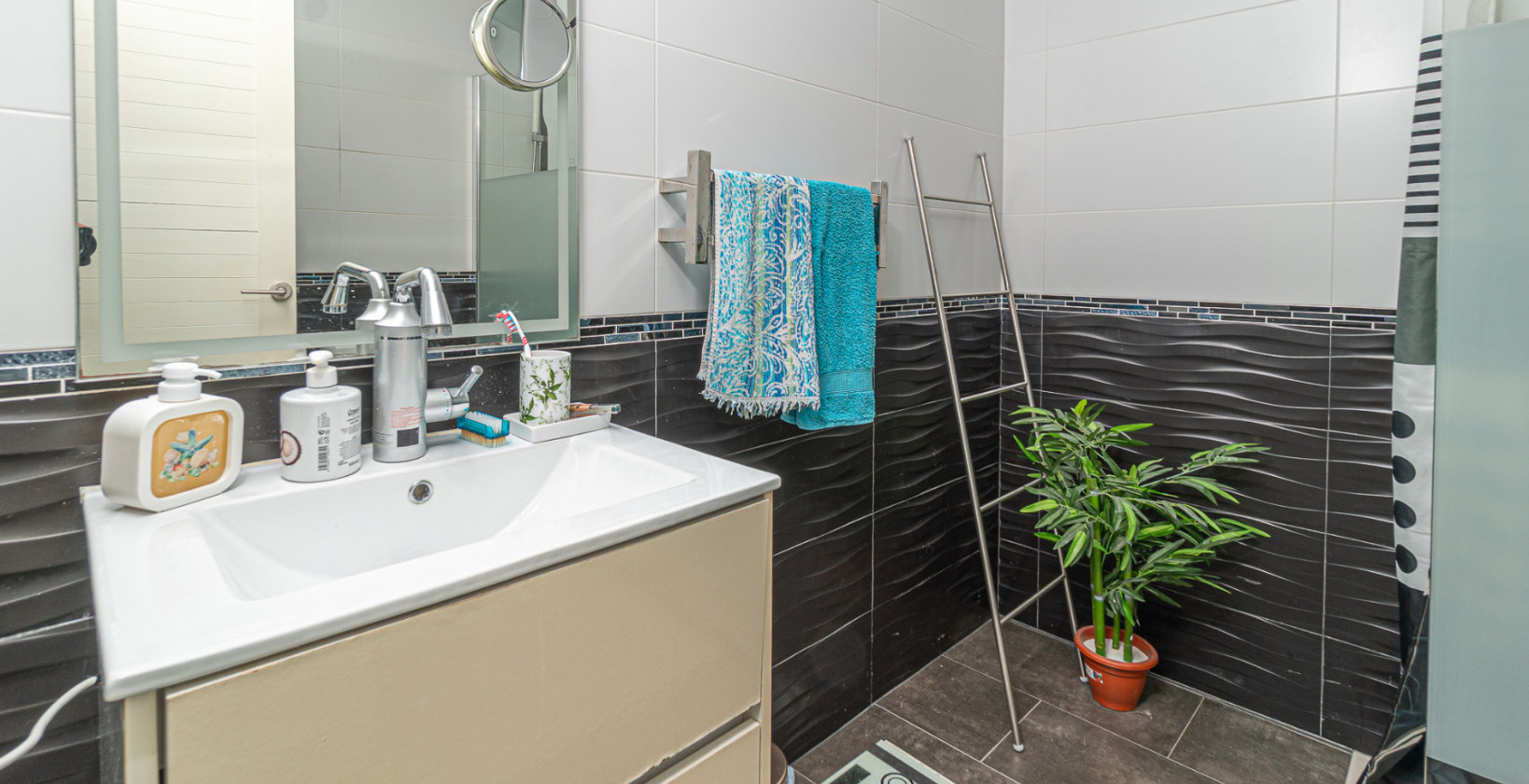 Återförsäljning - Semi Detached Villa - Villamartin - Fortuna