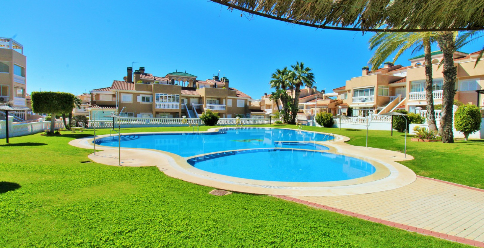 Återförsäljning - Lägenhet / lägenhet - Playa Flamenca