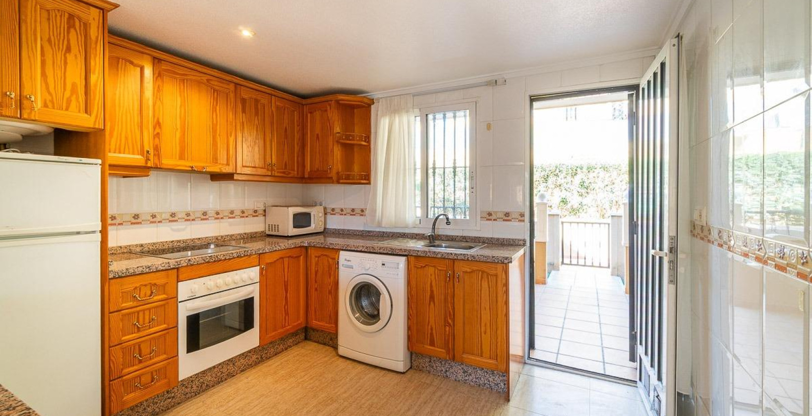 Resale - Apartment / flat - Orihuela Costa - Villamartin