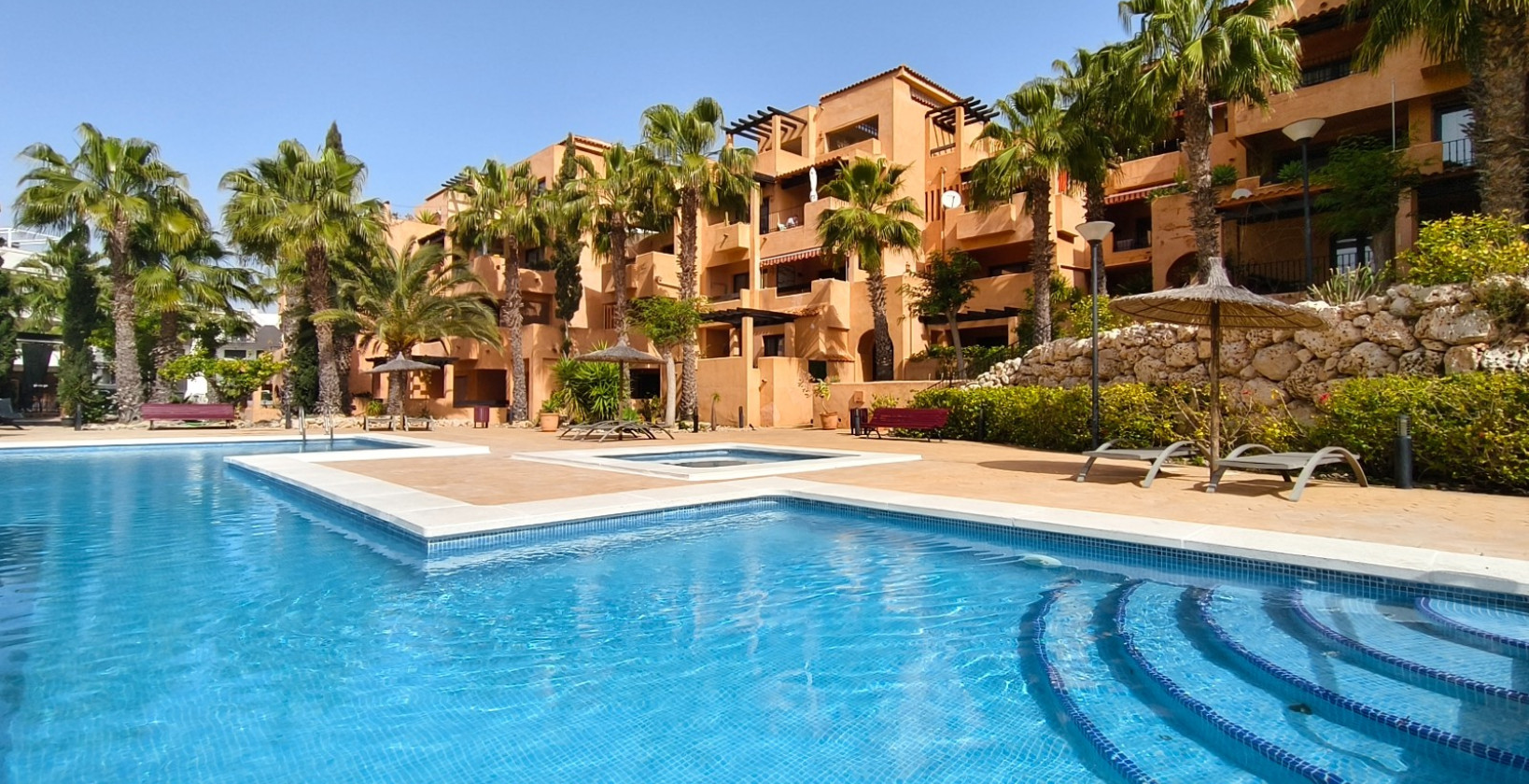 Resale - Apartment / flat - Orihuela Costa - Villamartín