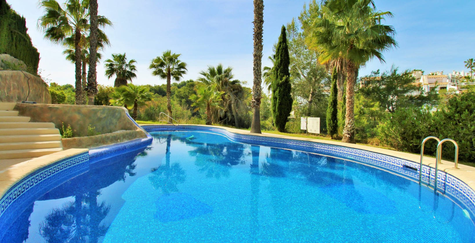 Resale - Townhouse - Villamartín - Villamartin