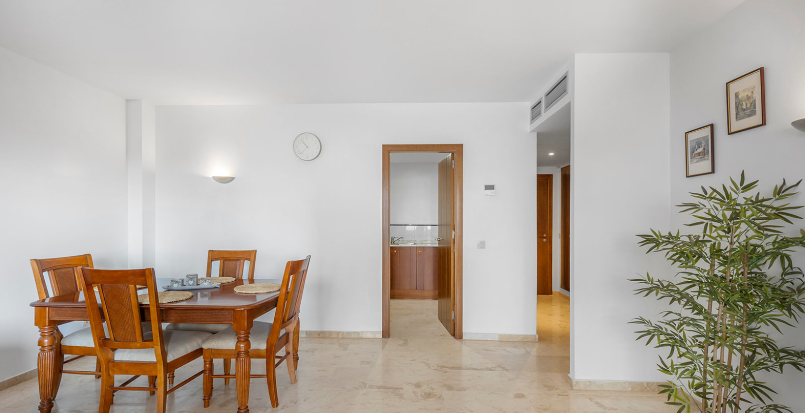 Återförsäljning - Lägenhet / lägenhet - Torrevieja - Punta Prima