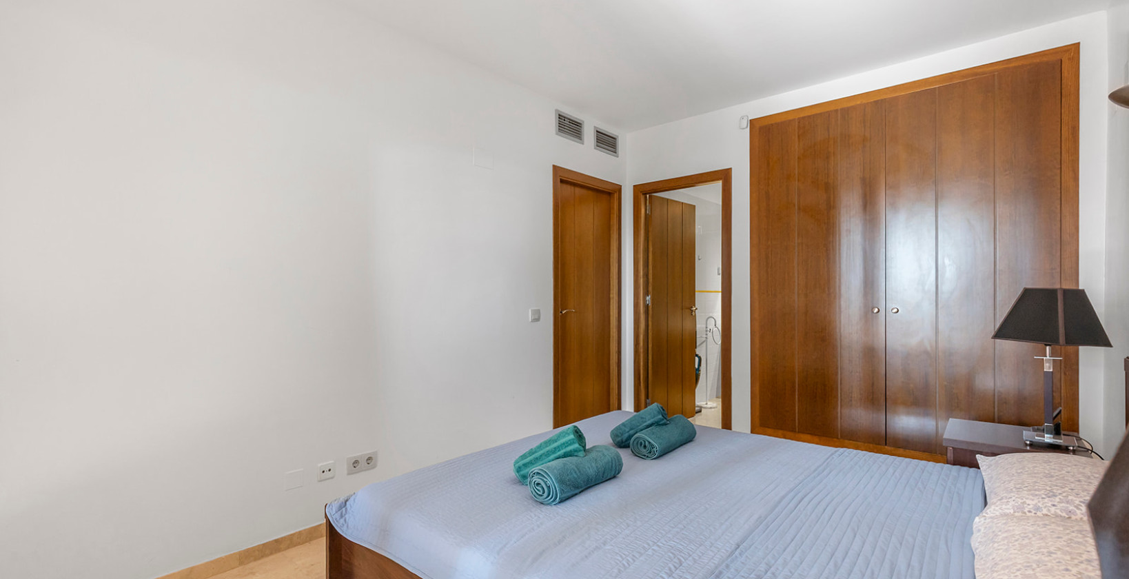 Återförsäljning - Lägenhet / lägenhet - Torrevieja - Punta Prima