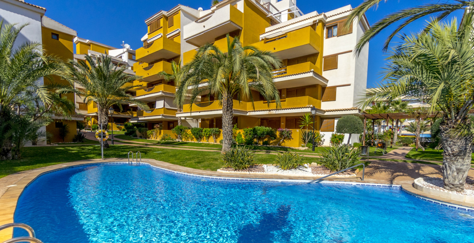 Återförsäljning - Lägenhet / lägenhet - Torrevieja - Punta Prima