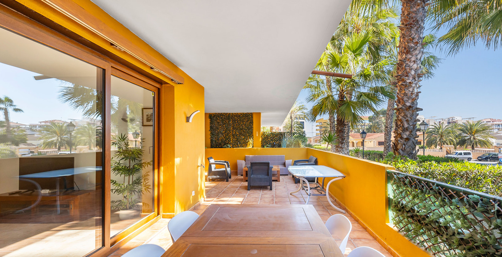 Återförsäljning - Lägenhet / lägenhet - Torrevieja - Punta Prima