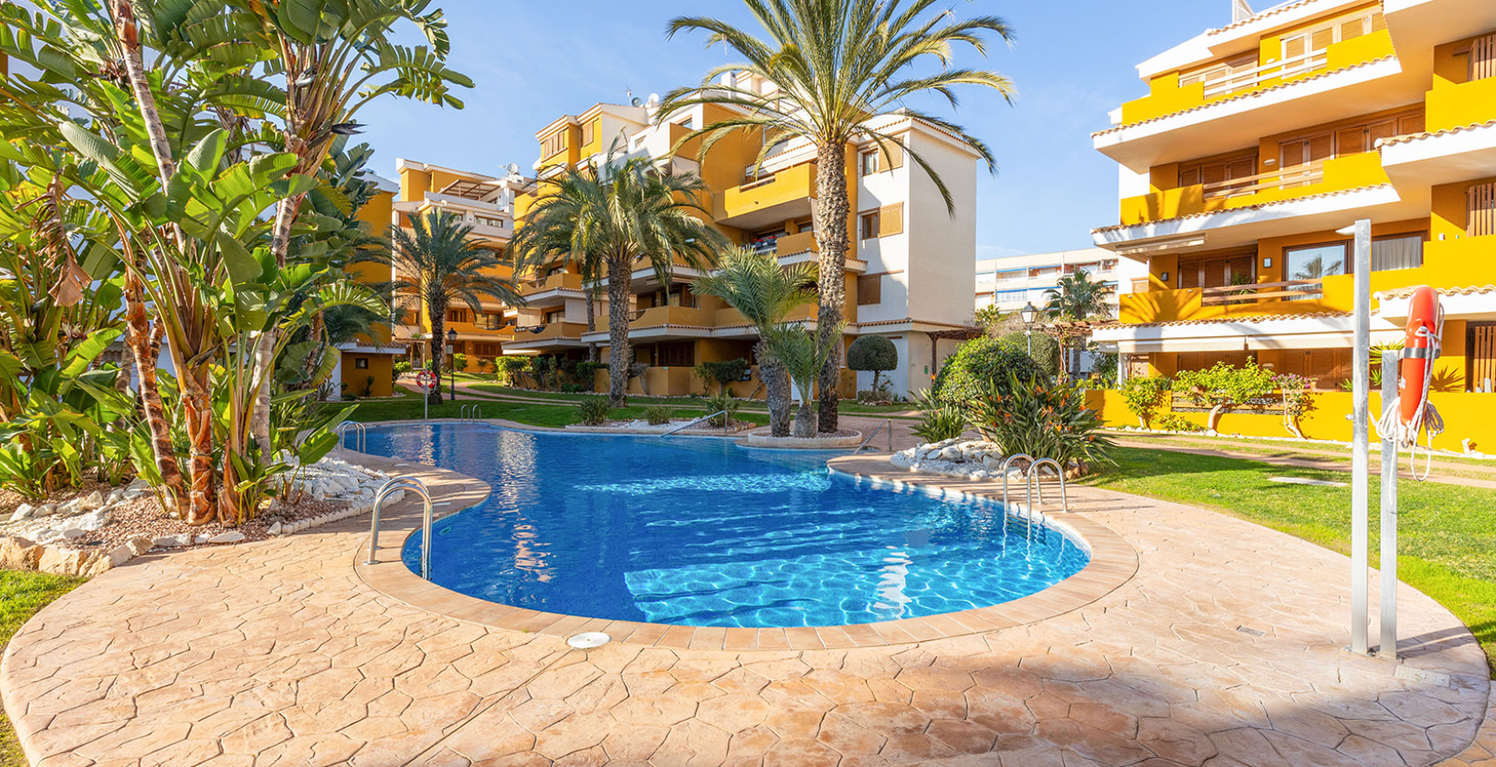 Återförsäljning - Lägenhet / lägenhet - Torrevieja - Punta Prima