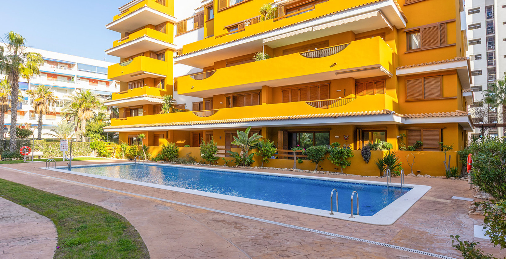 Återförsäljning - Lägenhet / lägenhet - Torrevieja - Punta Prima