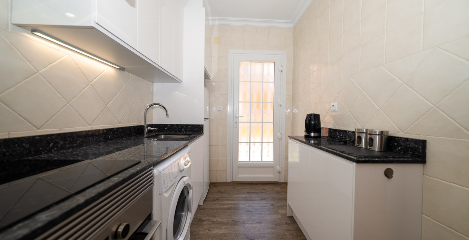 Återförsäljning - Villa - Playa Flamenca - Sportcentre