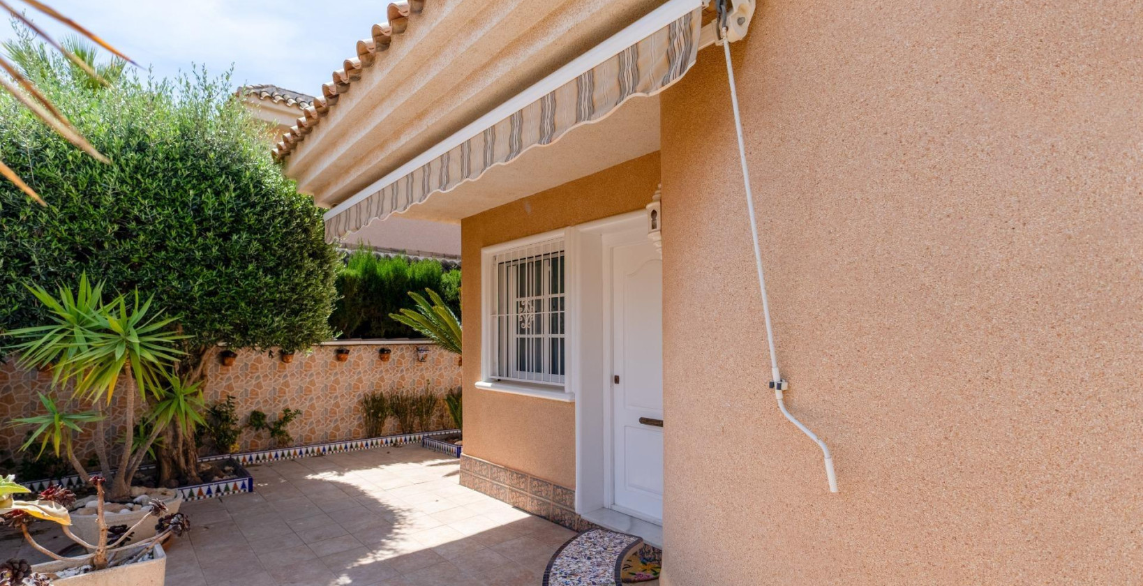 Återförsäljning - Villa - Torrevieja - Los Balcones - Los Altos del Edén