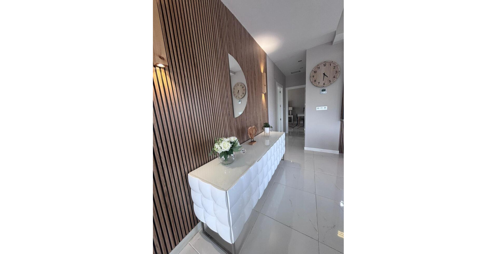 Resale - Villa - Villamartín - PAU 8