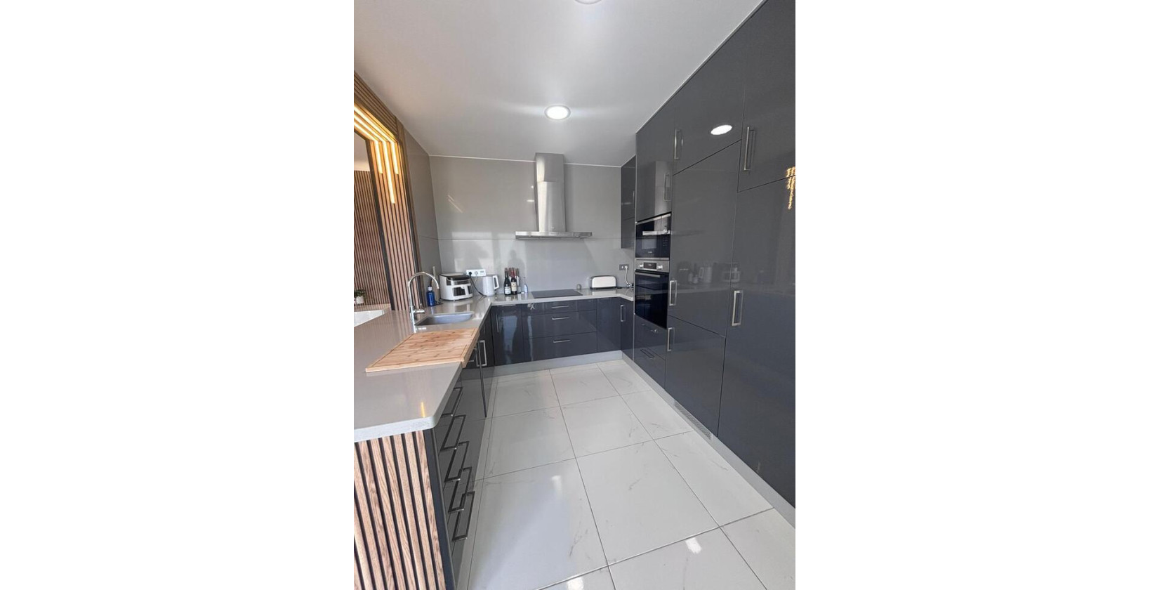Resale - Villa - Villamartín - PAU 8