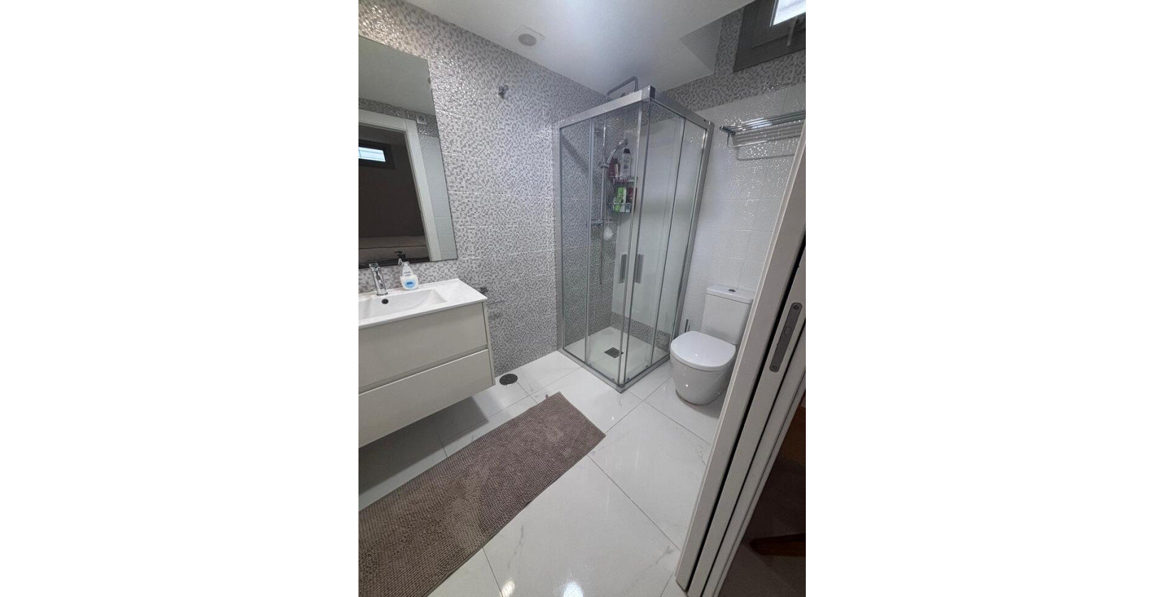 Resale - Villa - Villamartín - PAU 8
