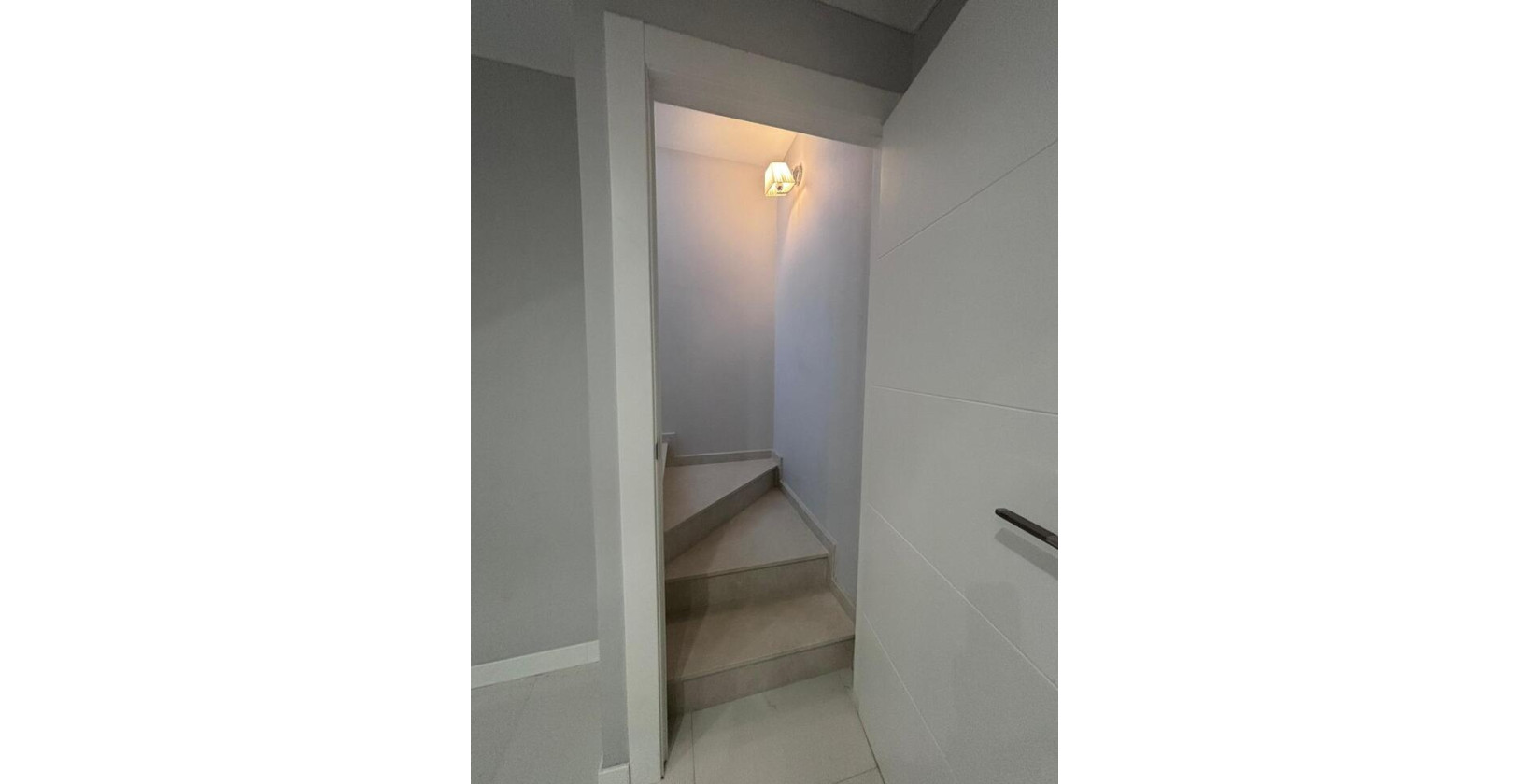 Resale - Villa - Villamartín - PAU 8