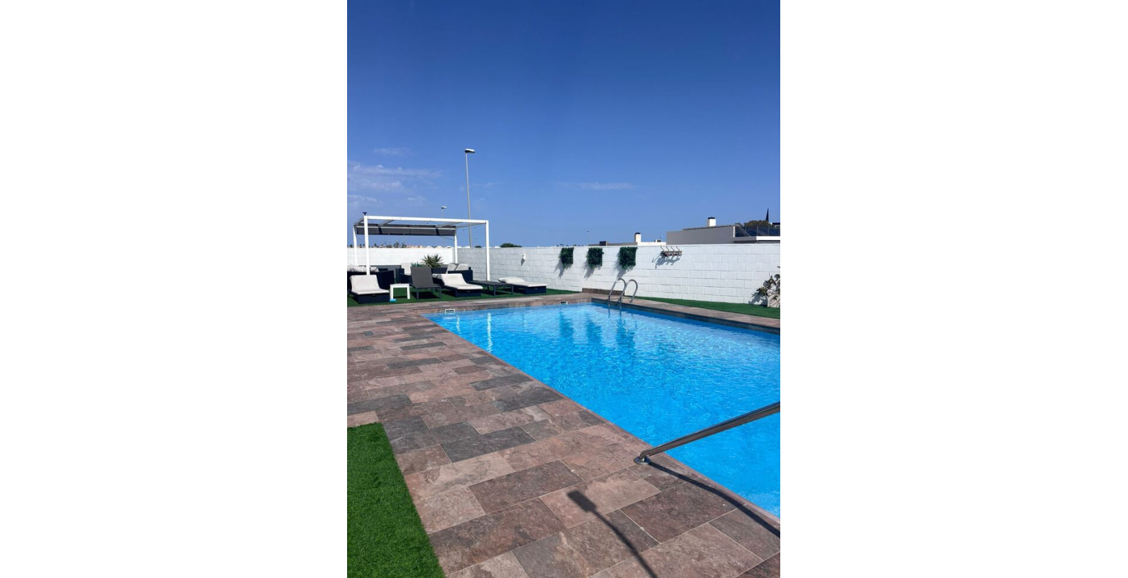 Resale - Villa - Villamartín - PAU 8