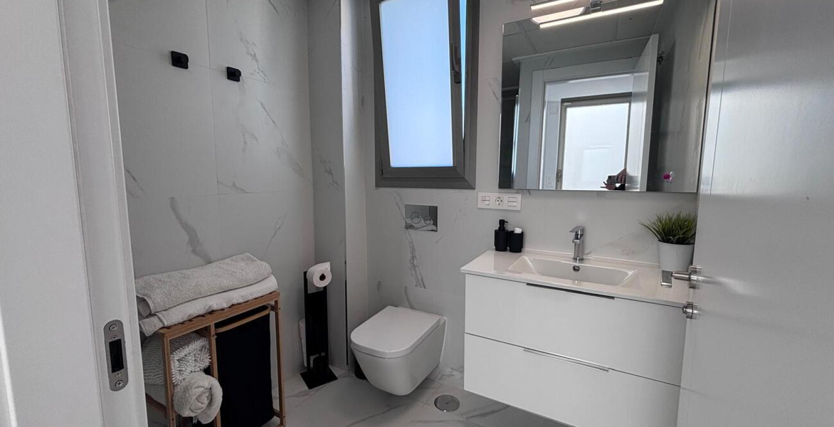 Resale - Villa - Villamartín - PAU 8