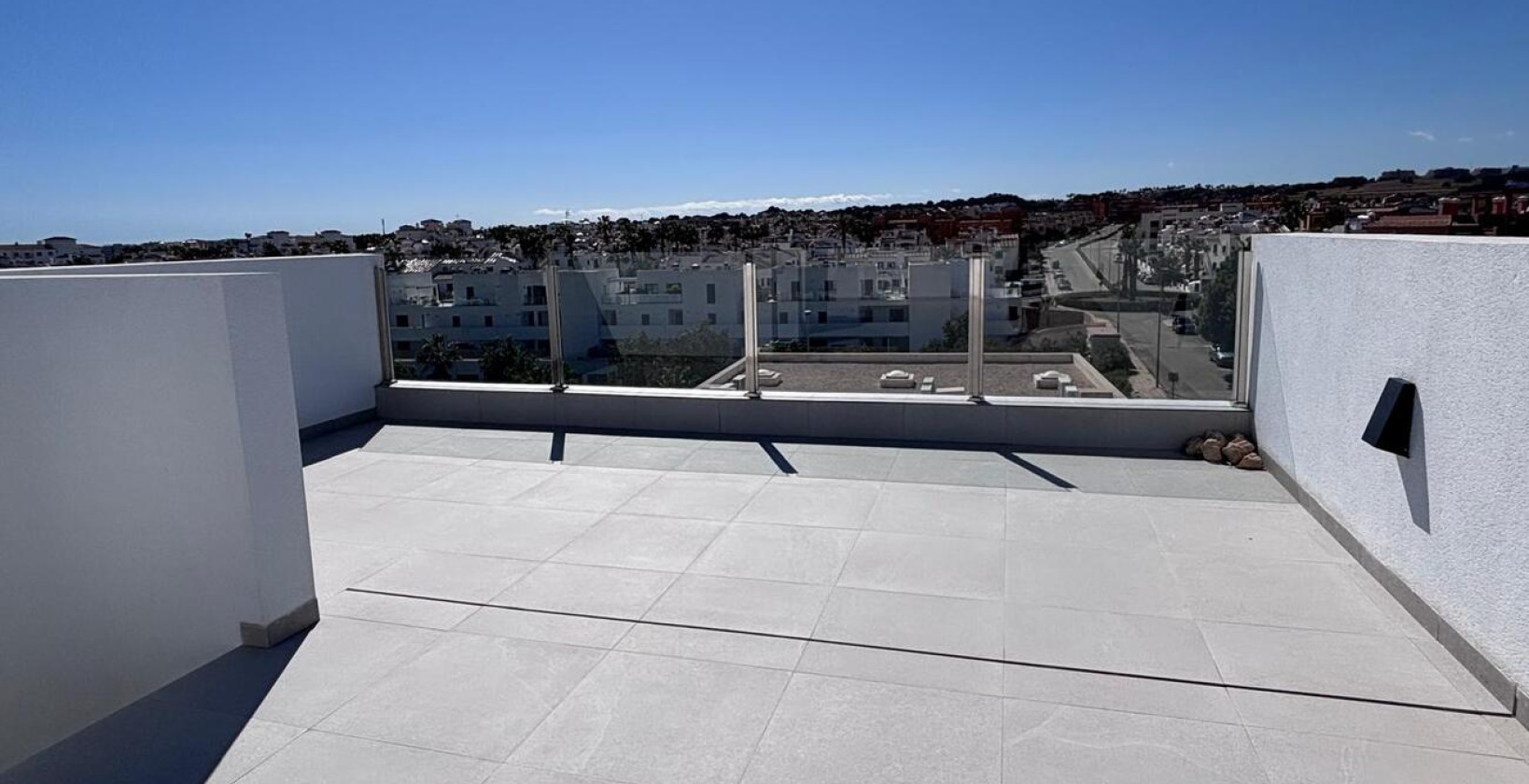 Resale - Villa - Villamartín - PAU 8