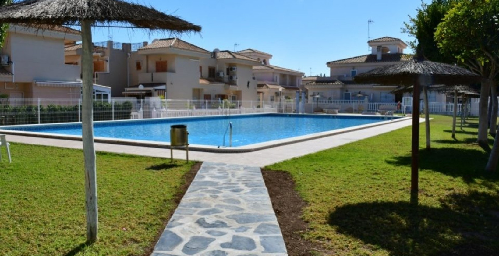 Resale - Apartment / flat - Orihuela Costa - Playa Flamenca