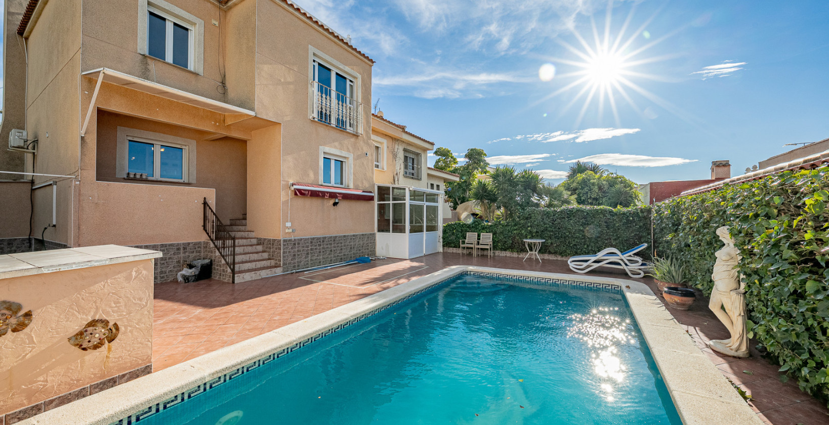 Resale - Semi Detached Villa - Torrevieja - El Chaparral