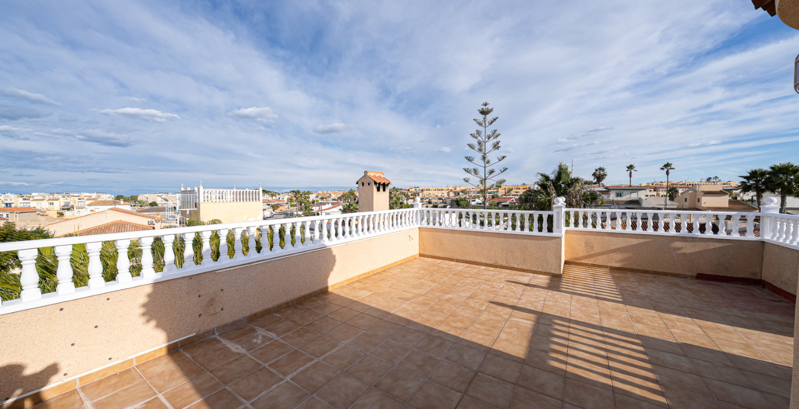 Resale - Semi Detached Villa - Torrevieja - El Chaparral