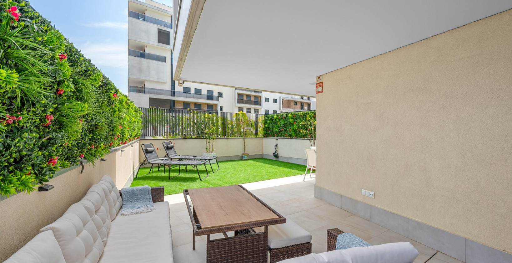 Resale - Apartments - Dehesa de Campoamor
