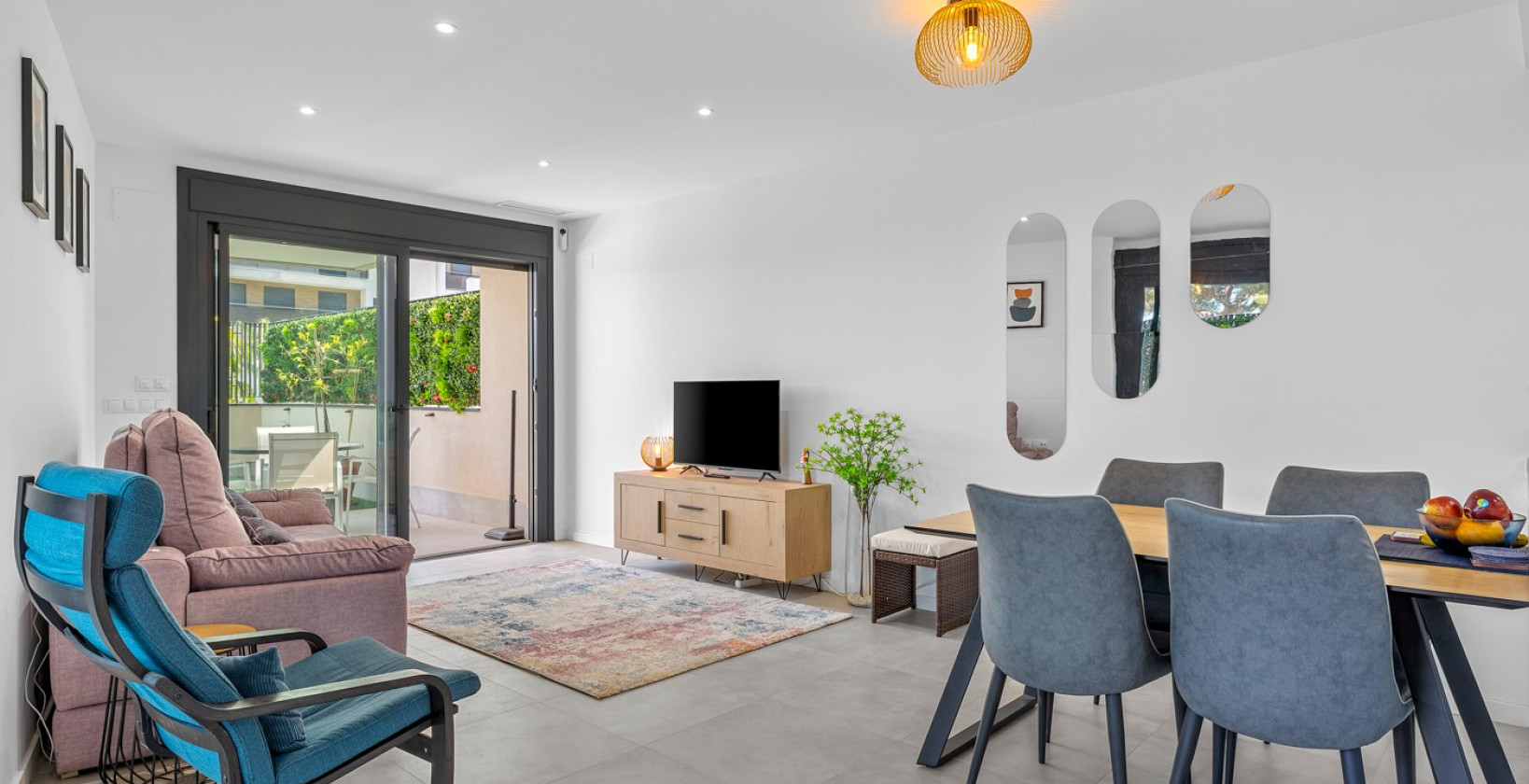 Resale - Apartments - Dehesa de Campoamor