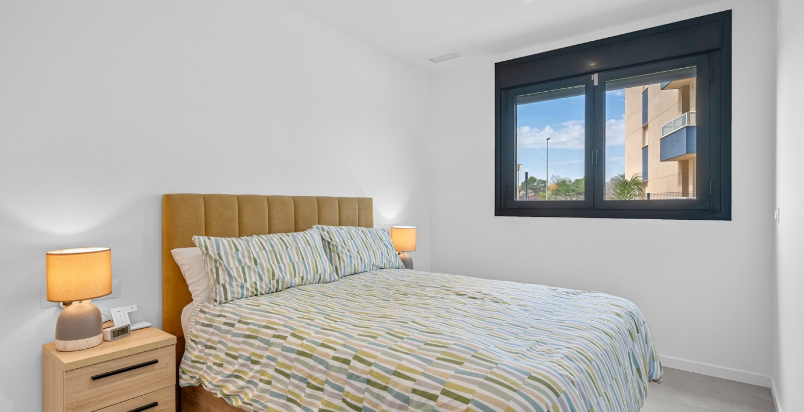 Resale - Apartments - Dehesa de Campoamor