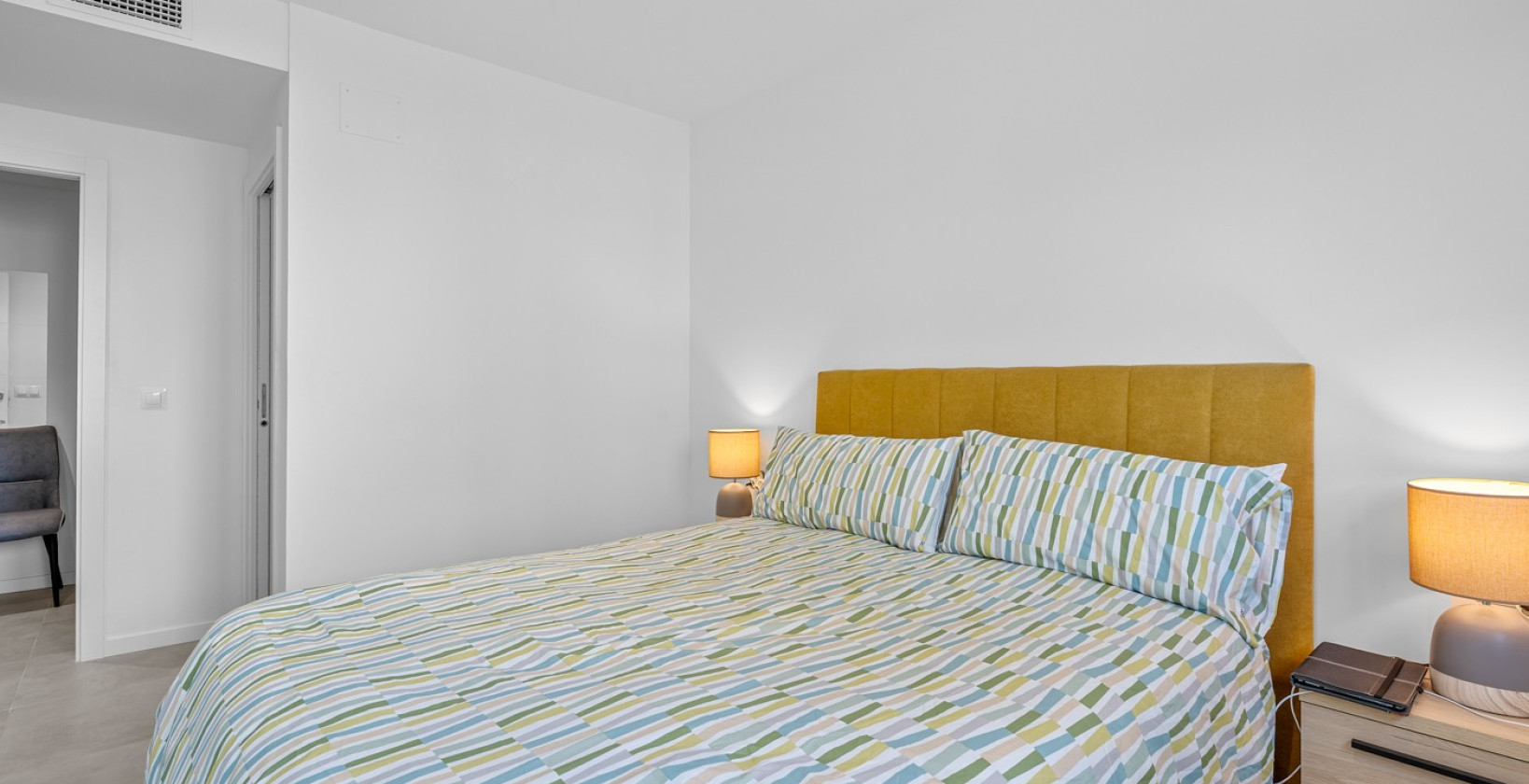 Resale - Apartments - Dehesa de Campoamor