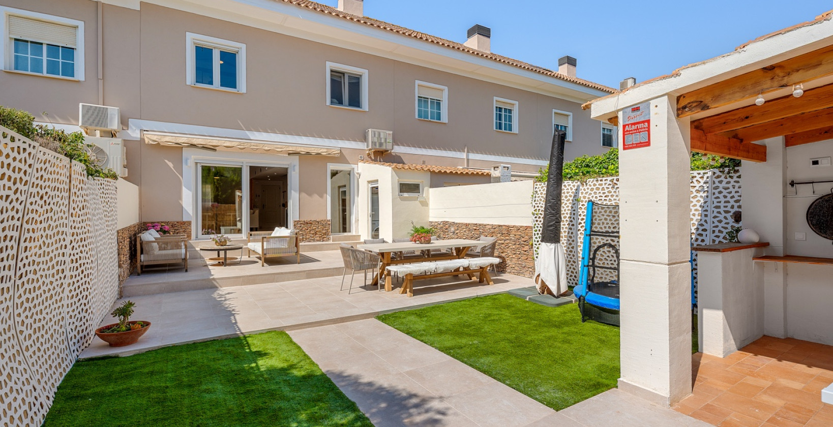Resale - Townhouse - Alicante - Playa San Juan