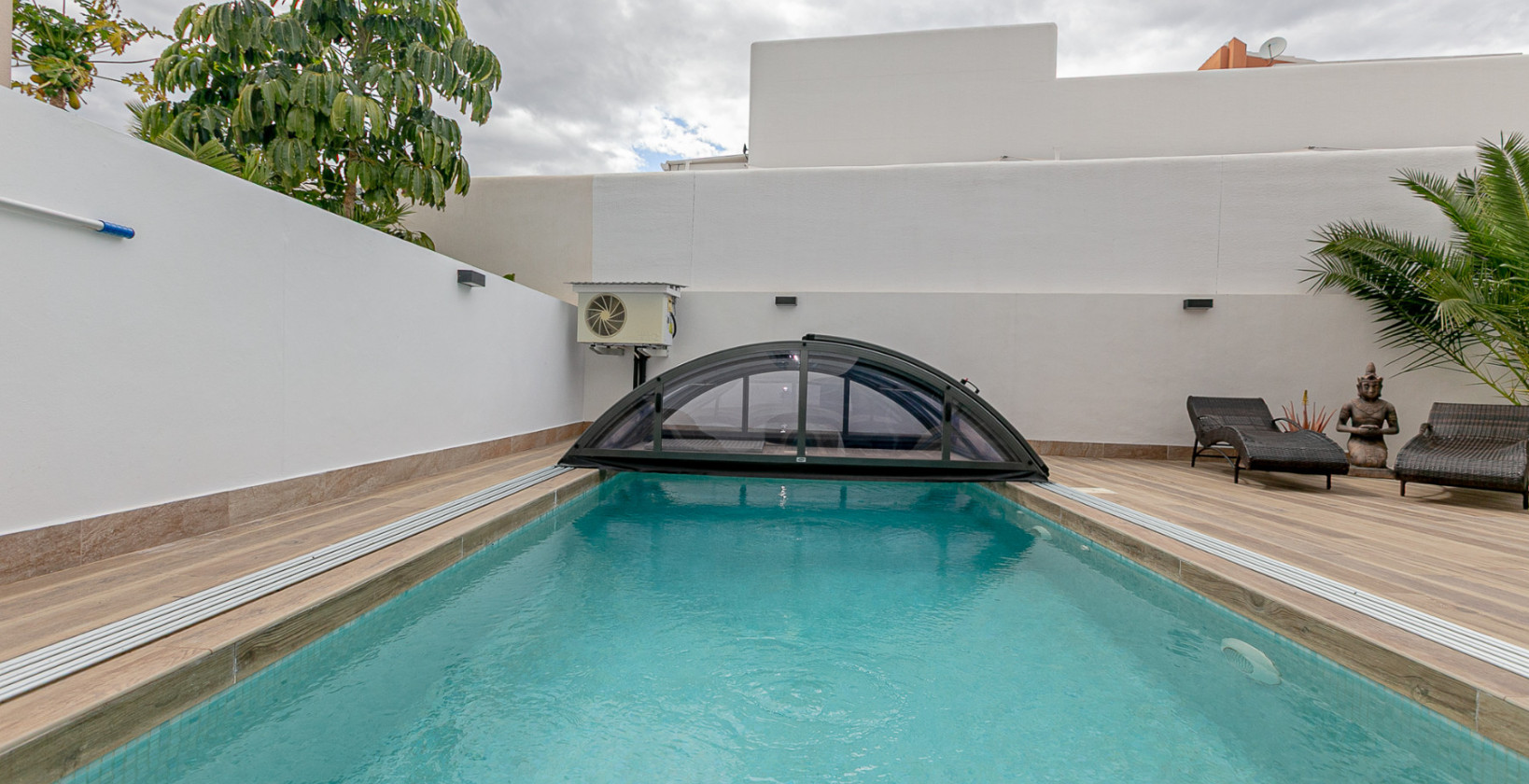 Resale - Villa - Los Montesinos