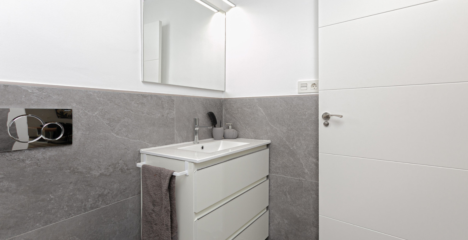 Resale - Villa - Los Montesinos