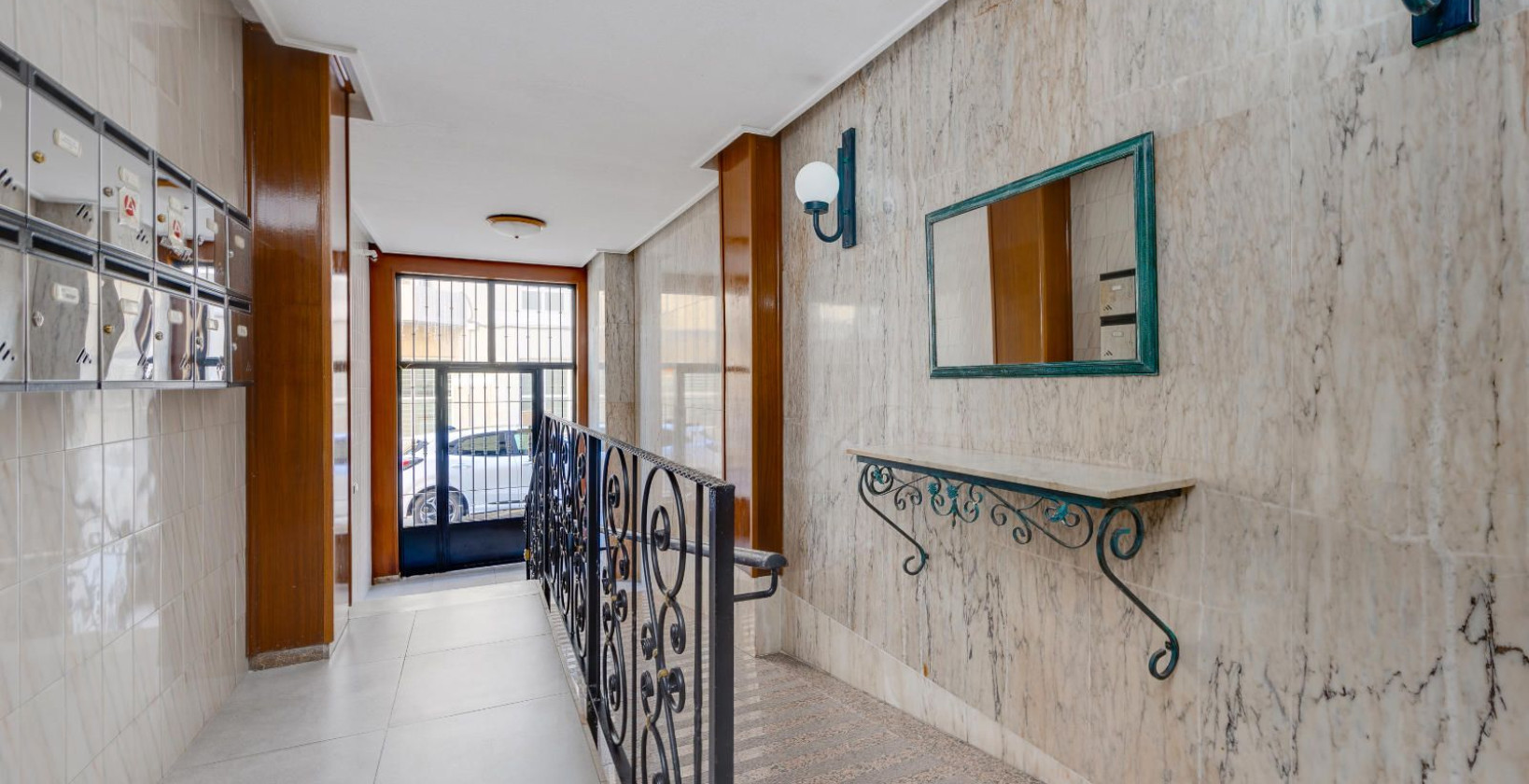 Reventa - Apartamento / piso - Torrevieja - Centro