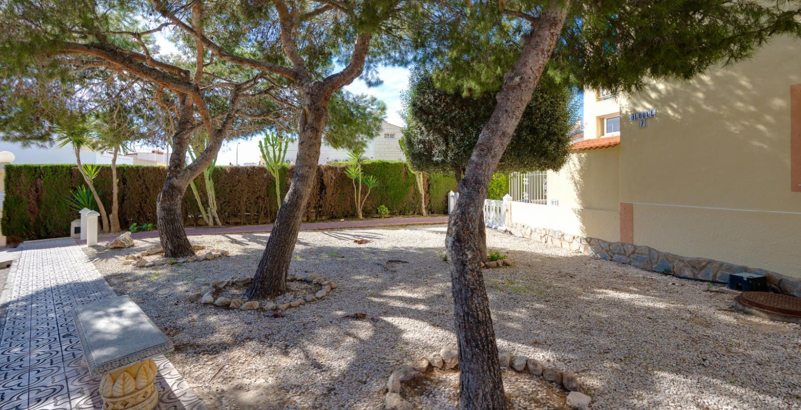 Resale - Apartment / flat - Torrevieja - San Luis