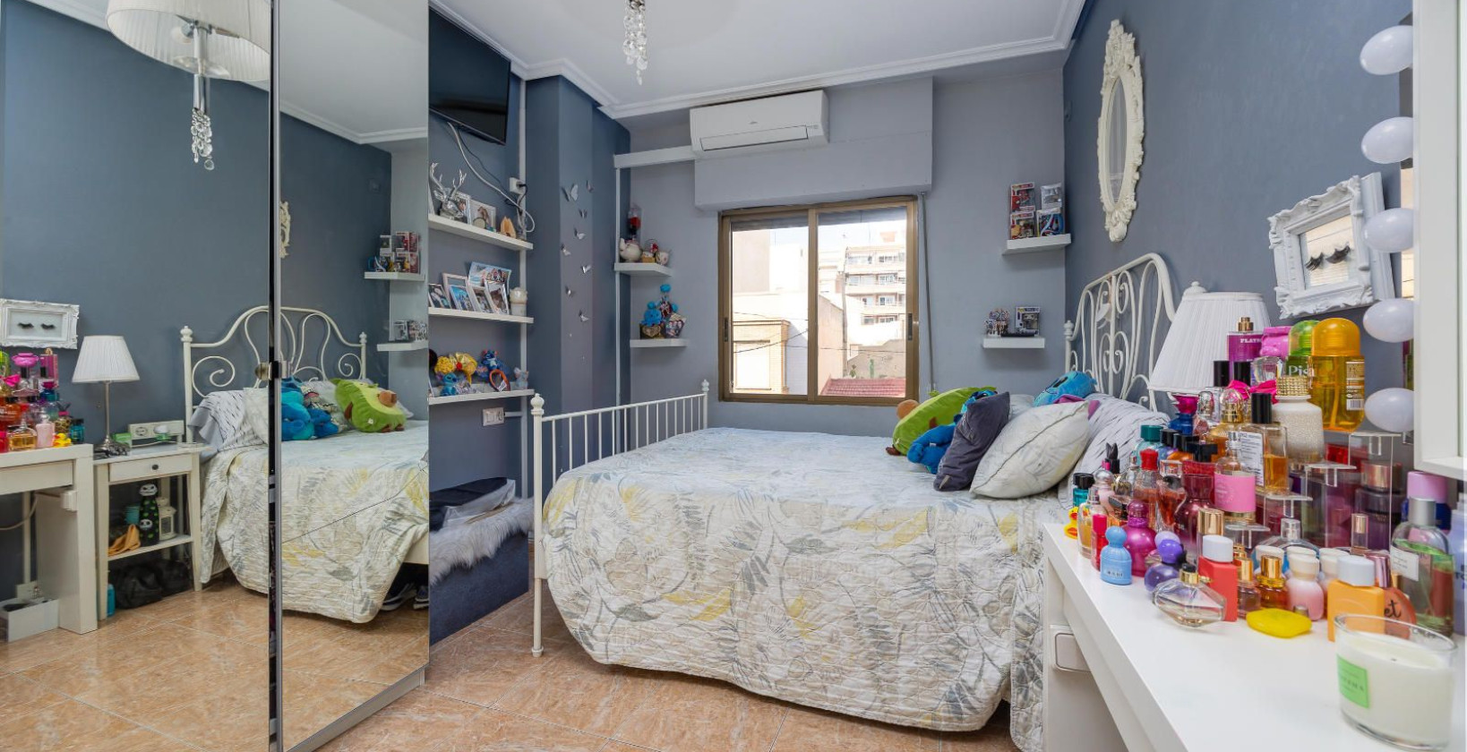 Resale - Apartment / flat - Torrevieja - Centro - Muelle Pesquero