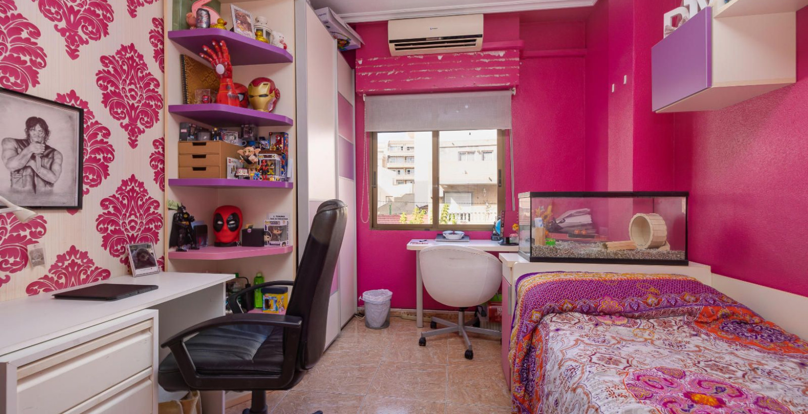 Resale - Apartment / flat - Torrevieja - Centro - Muelle Pesquero