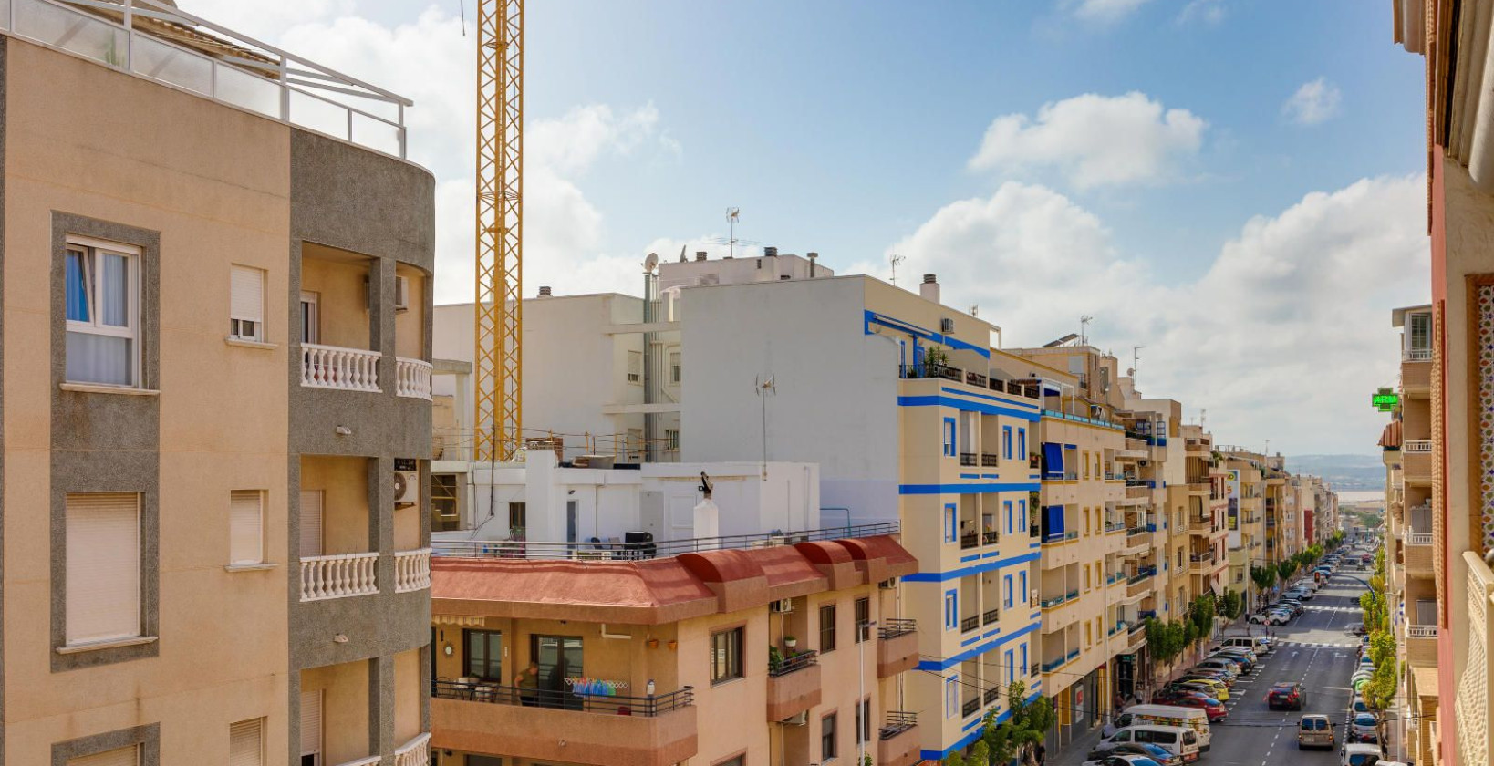 Resale - Apartment / flat - Torrevieja - Centro - Muelle Pesquero