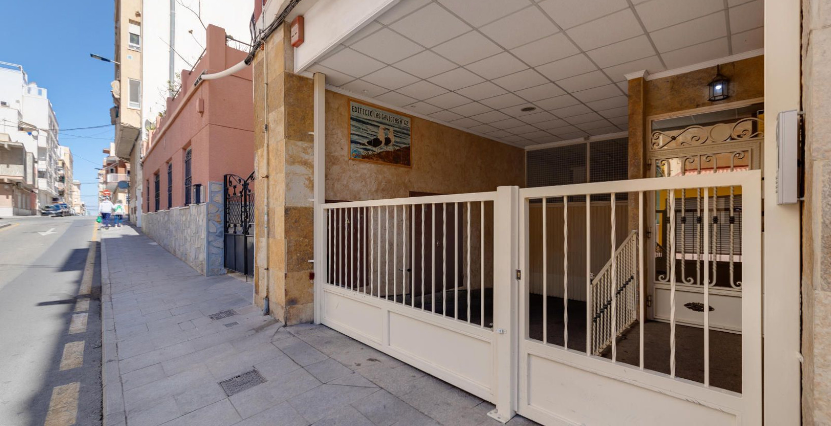 Resale - Apartment / flat - Torrevieja - Centro - Muelle Pesquero