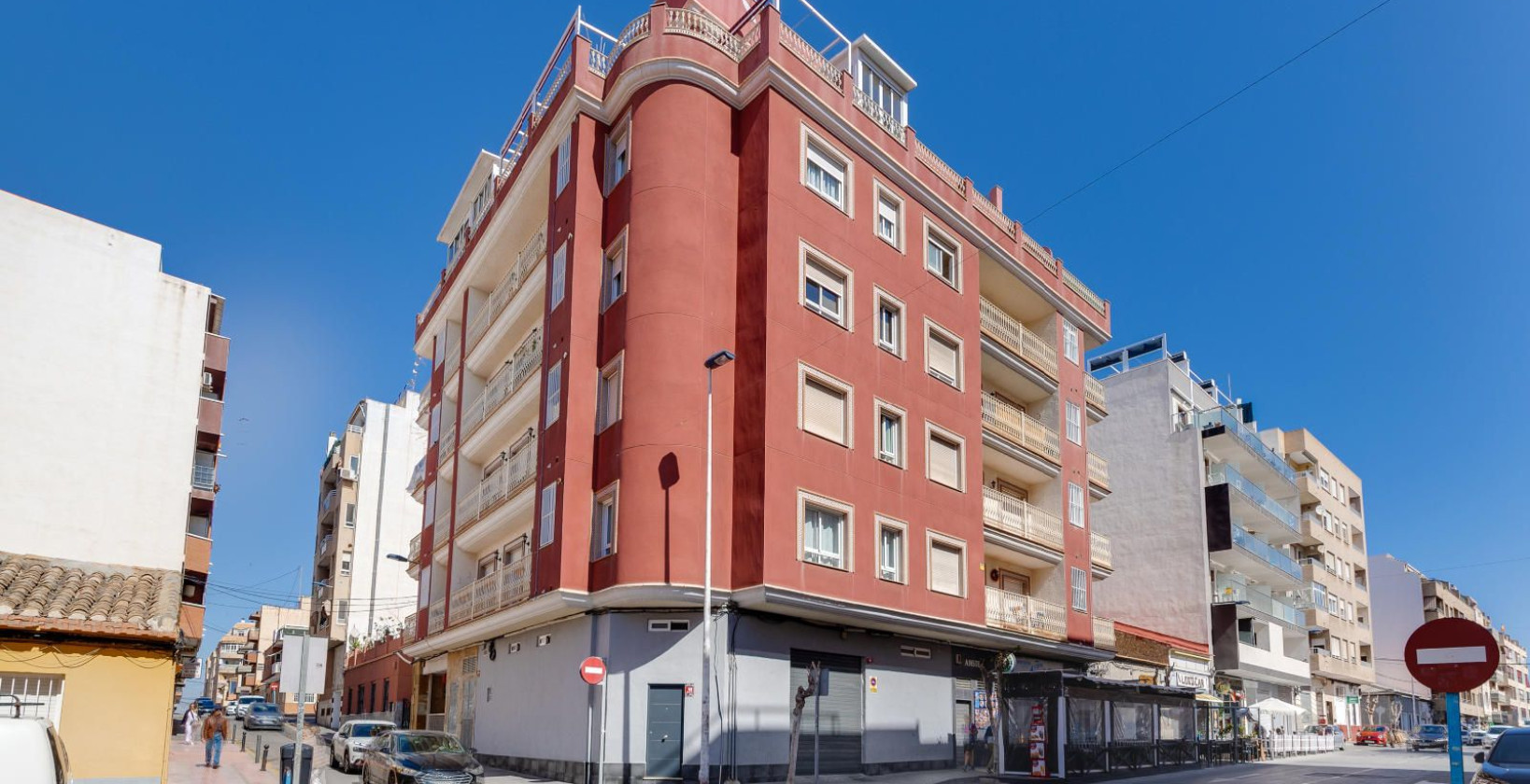 Resale - Apartment / flat - Torrevieja - Centro - Muelle Pesquero