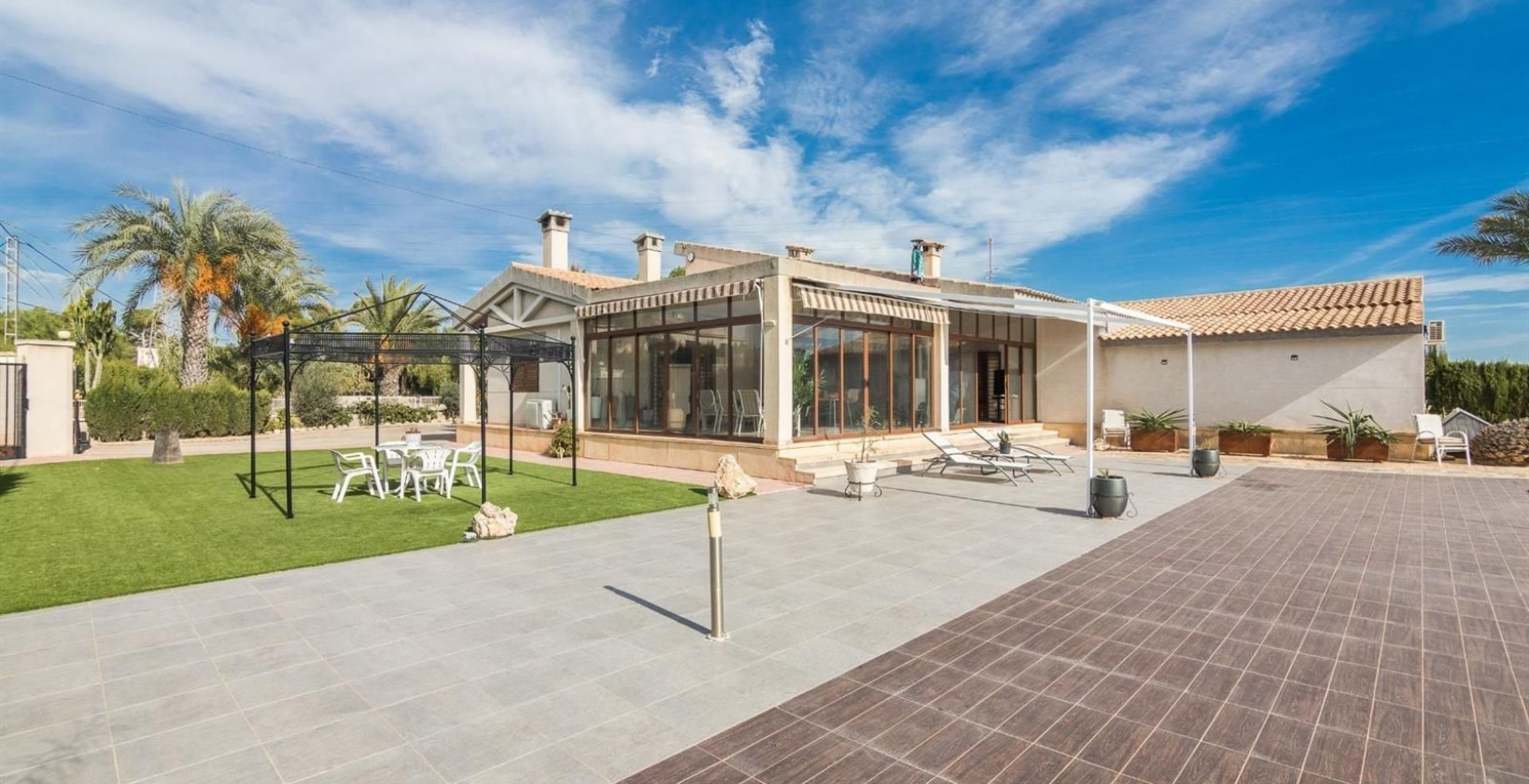 Resale - Villa - Elche/Elx - Corte Ingles