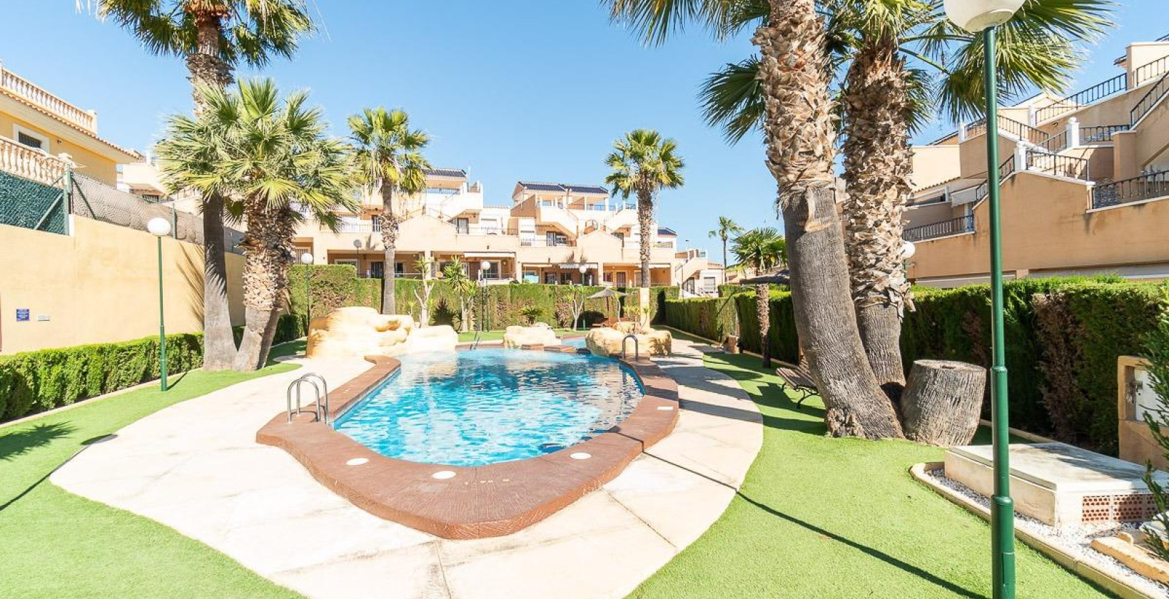 Resale - Apartment / flat - Orihuela Costa - Villamartin