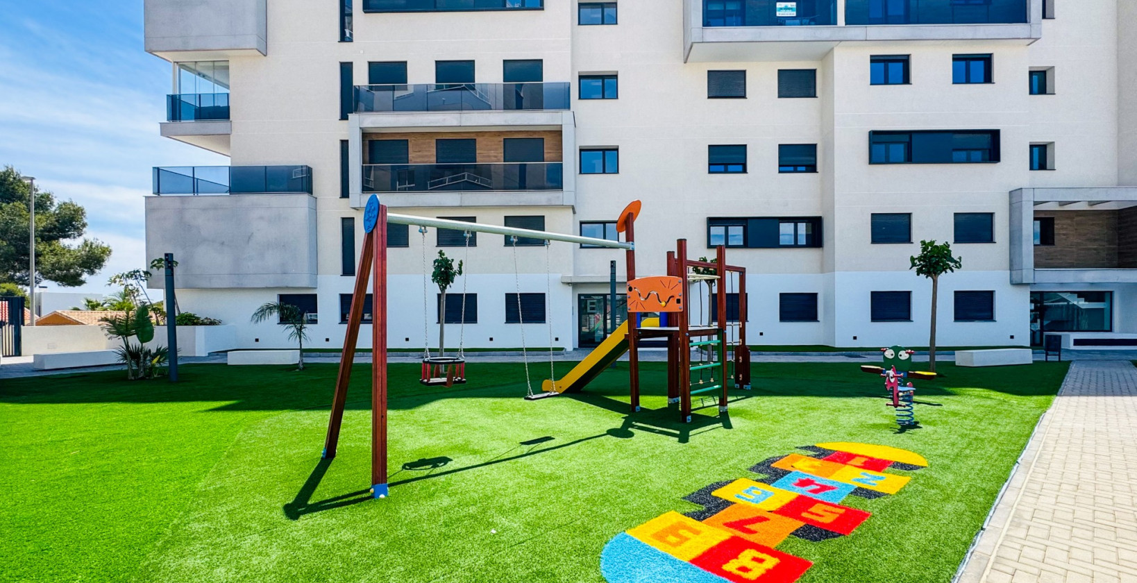 Resale - Apartments - Dehesa de Campoamor