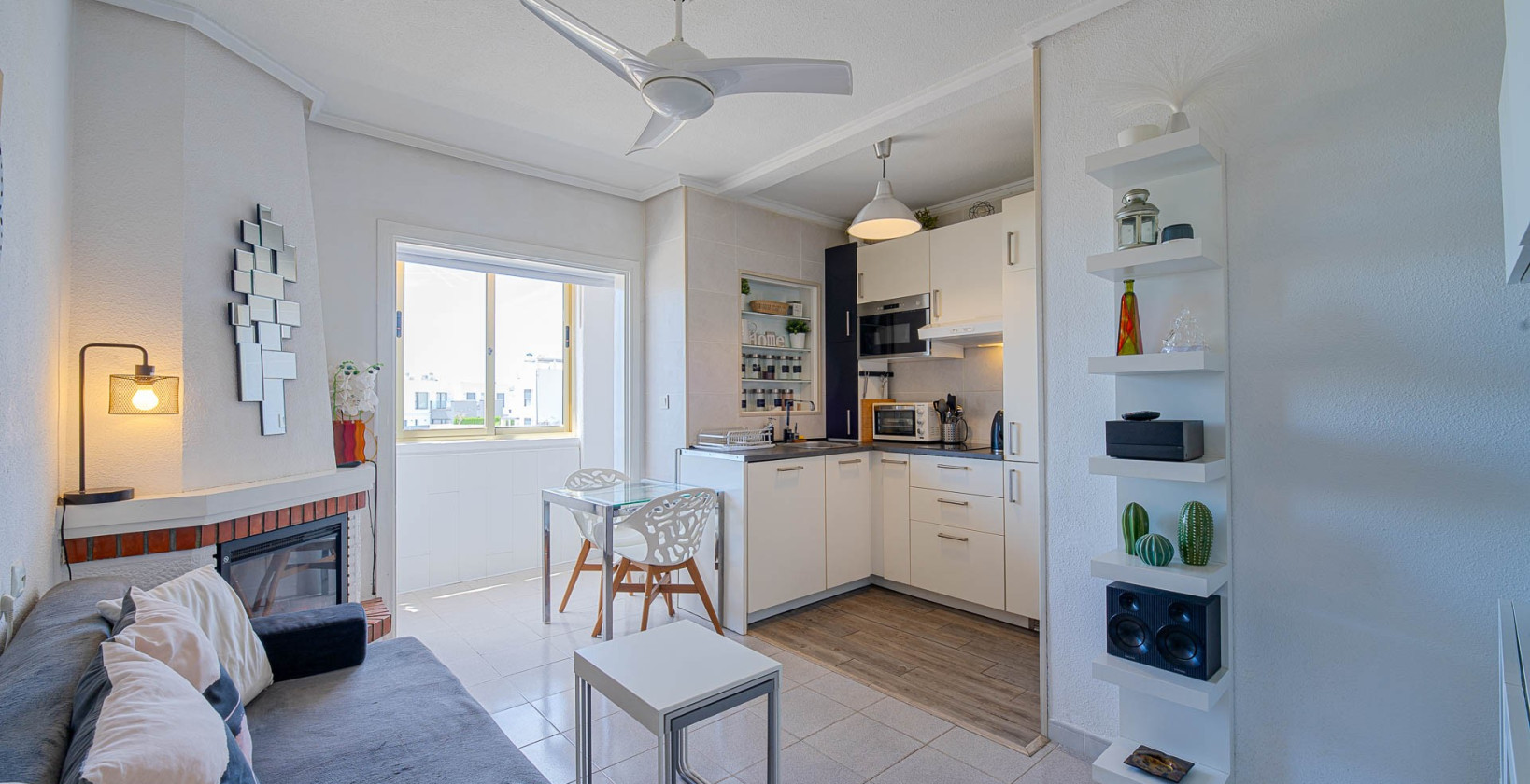 Återförsäljning - Apartamento - Torrevieja - Punta Prima