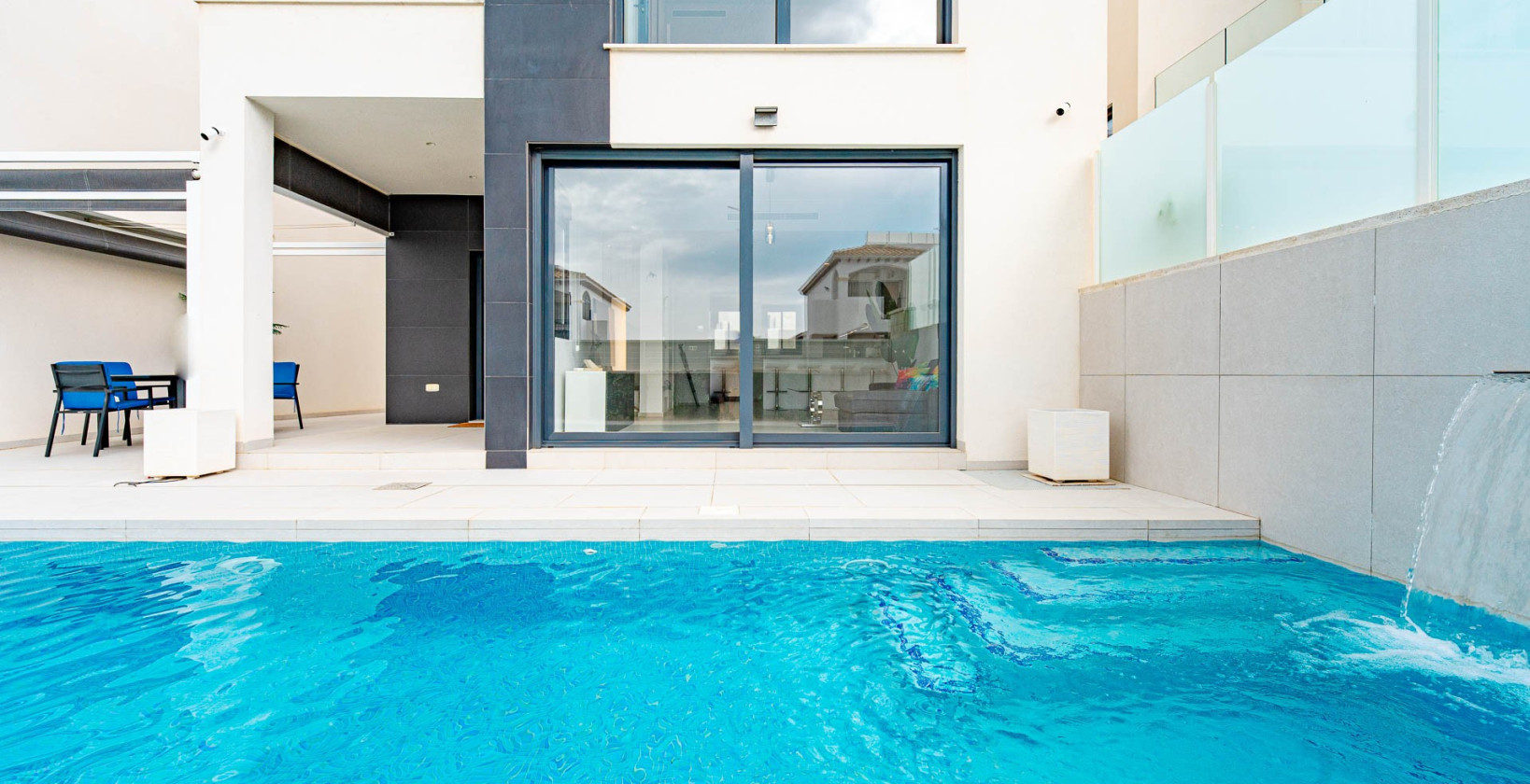 Resale - Villa - Torrevieja - Punta Prima